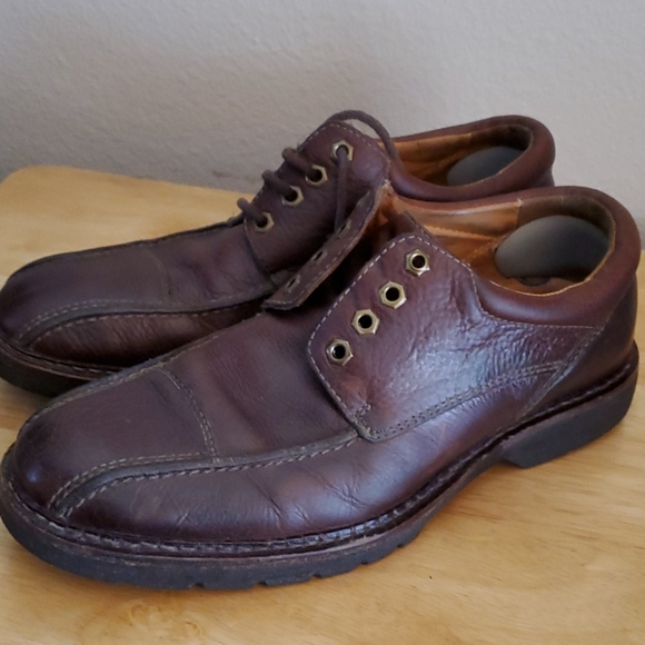 Johnston & Murphy Lace Up Oxford Shoes - Picture 5 of 15